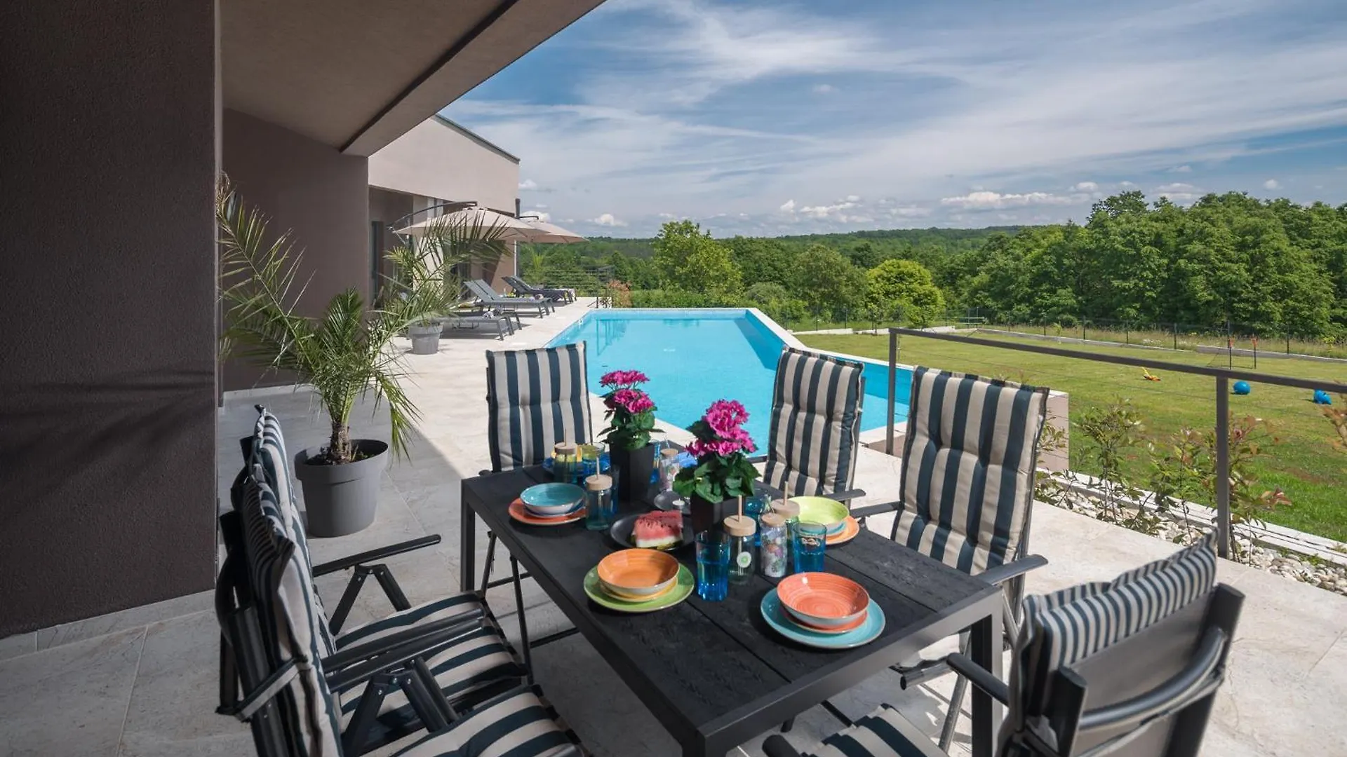 Residence Villa Manuela - Batlug